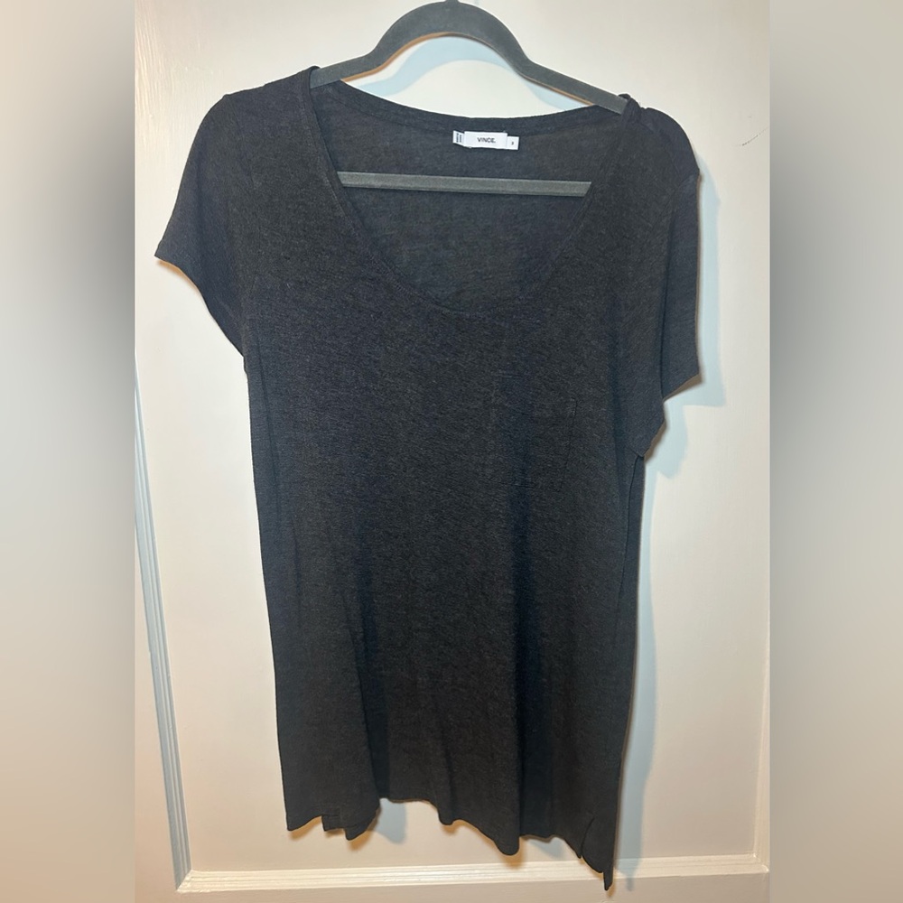 vince tee size M